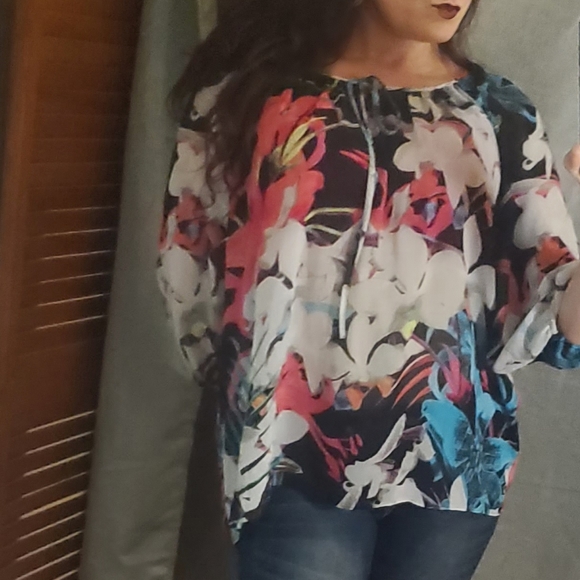 a.n.a Top, a.n.a Blouse,size M - Picture 5 of 7